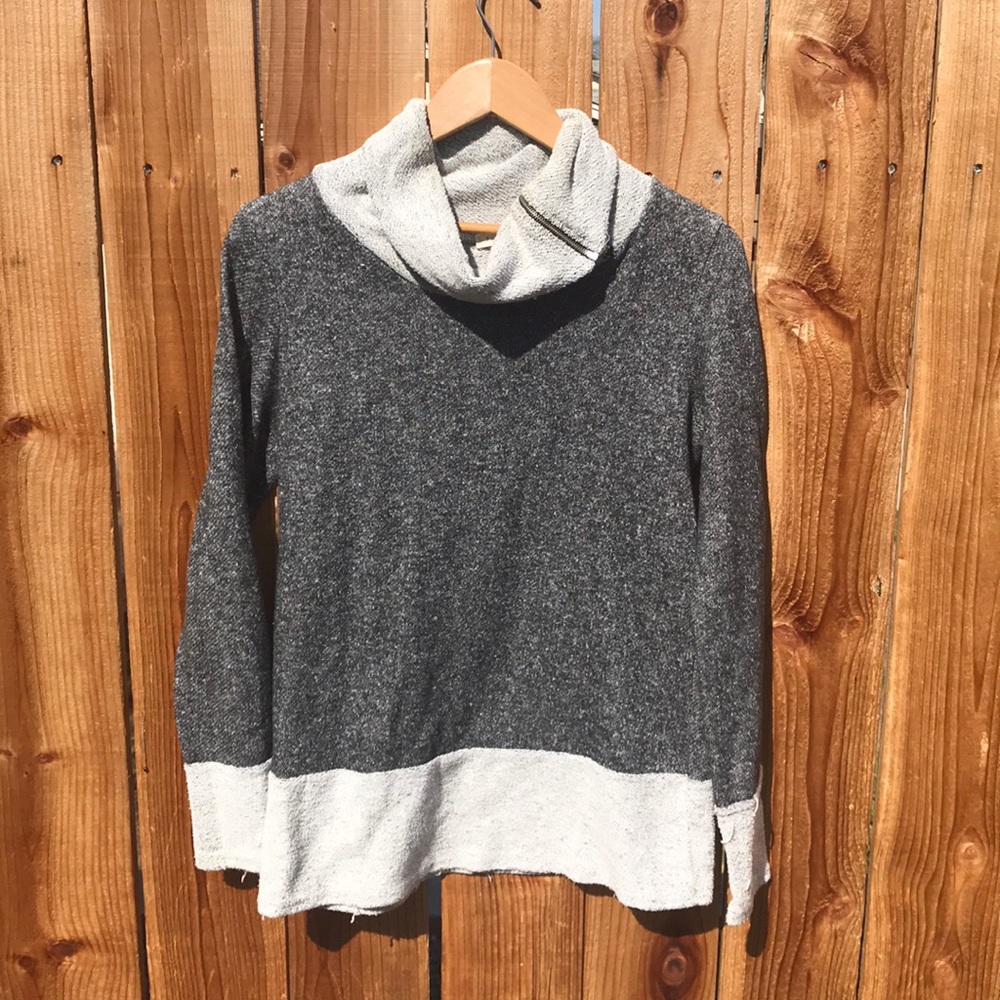 Phanuel Turtleneck Thin Sweater